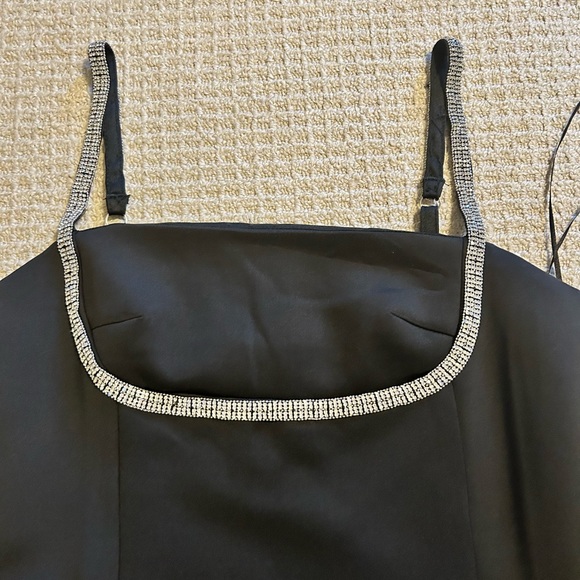 NWT BLACK DRESS WITH RHINESTONE DETAILING - Picture 2 of 5